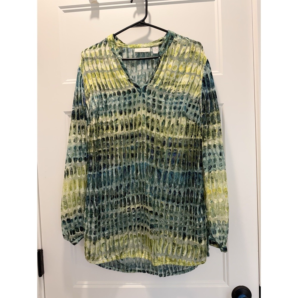 Chicos Size 1 Abstract Print Blouse Sheer Lightweight V Neck 3/4 Sleeve Top